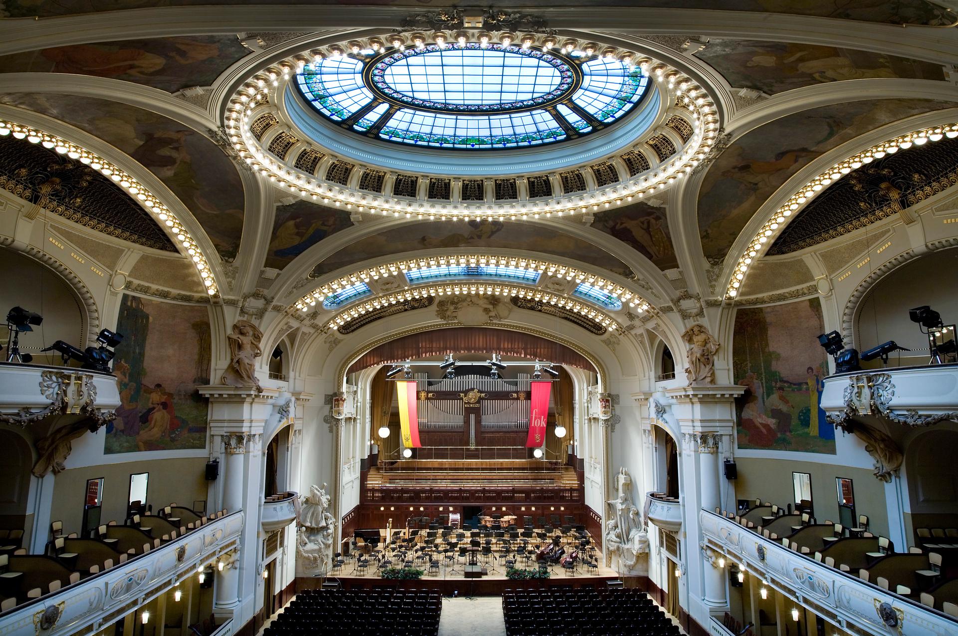Municipal House: A City Comes of Age