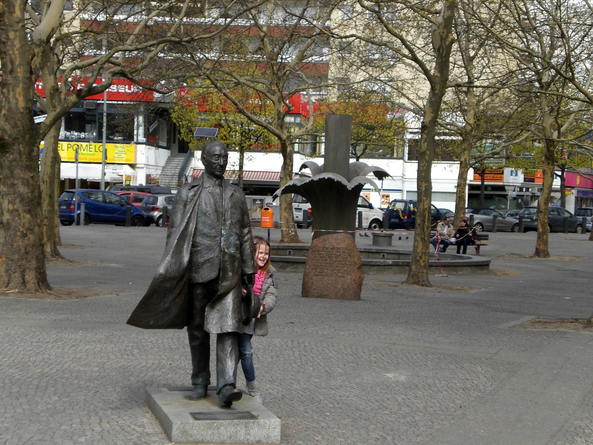 Adenauerplatz, Berlin