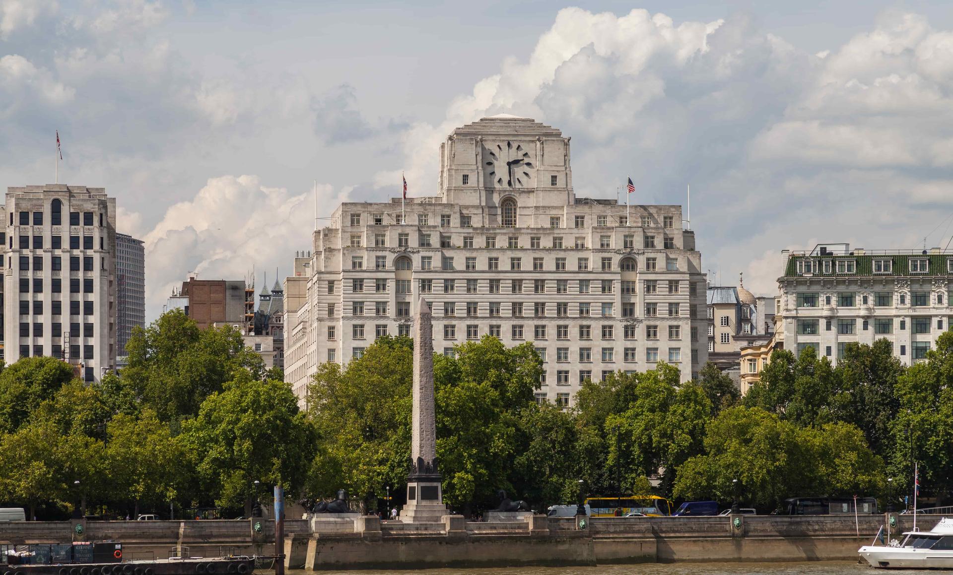 Cleopatra's Needle, London