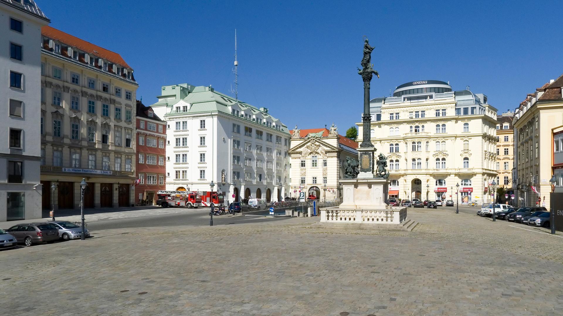 Am Hof, where the city armed itself