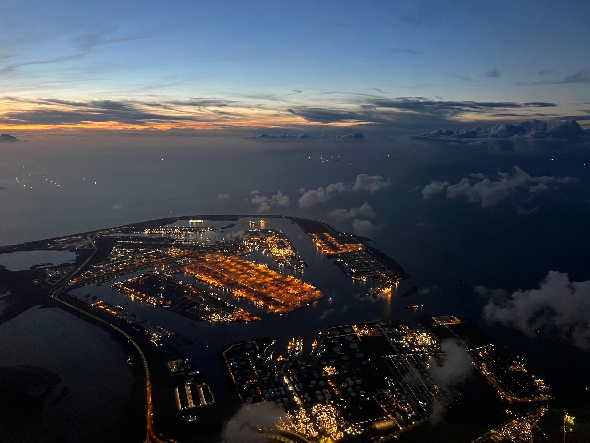 The rise of the port city